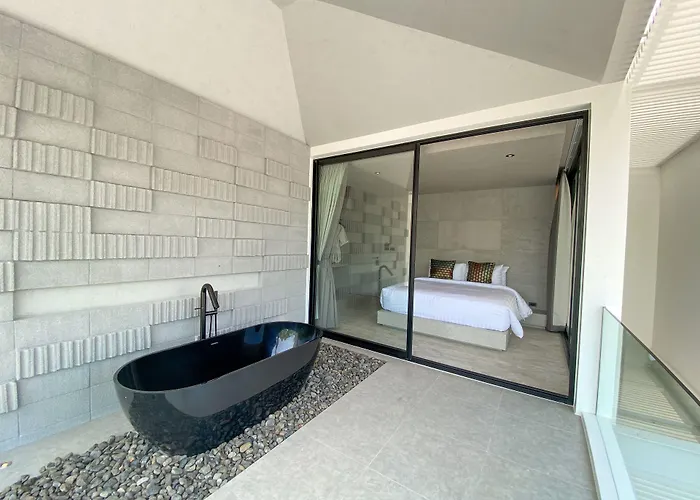 Nirundorn Resort Chaam Cha-am