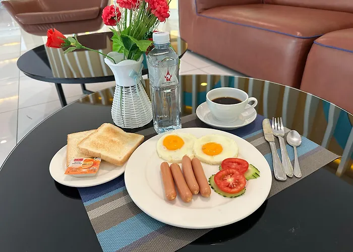 Grand Tower Inn Sathorn Hotel Bangkok