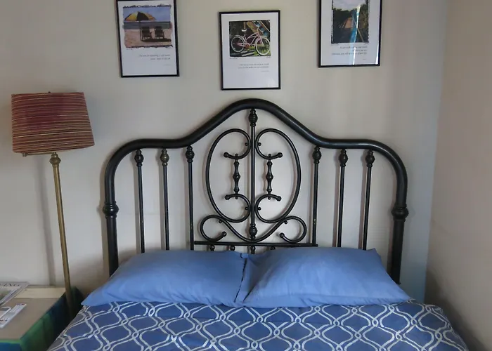 Gemini House Bed & Breakfast Christ Church