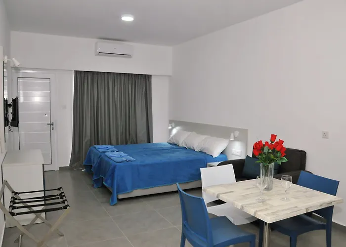 Kaos Hotel Apartments Ayia Napa