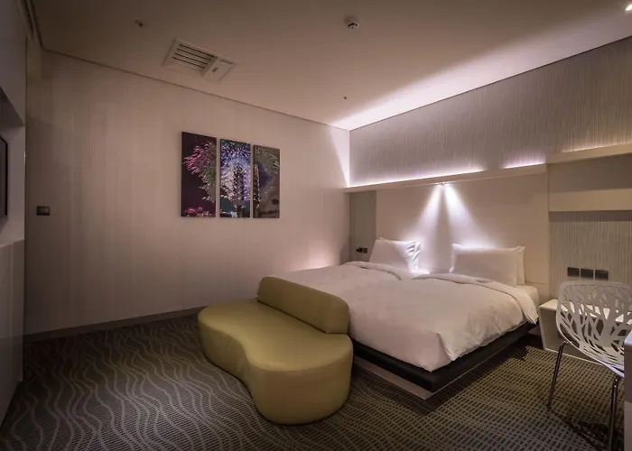 Taipei 101 Sparkle Hotel
