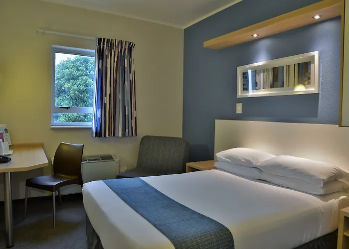 Road Lodge Cape Town International Airport