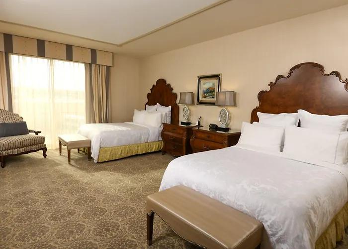 Woolley'S Classic Suites Aurora