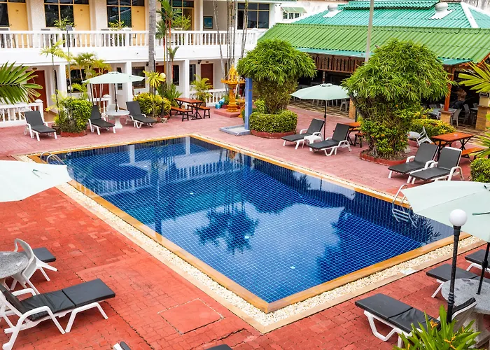 The Expat Hotel Patong