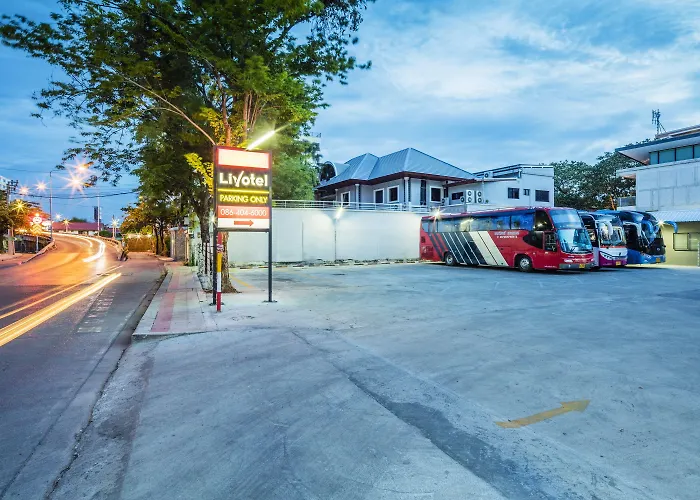 โรงแรม ลิโวเทล ลาดพร้าว กรุงเทพ กรุงเทพมหานคร