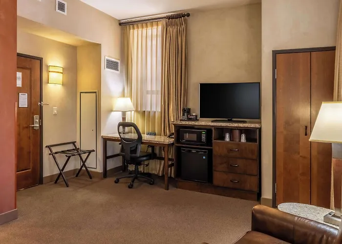 Drury Plaza Hotel In Santa Fe