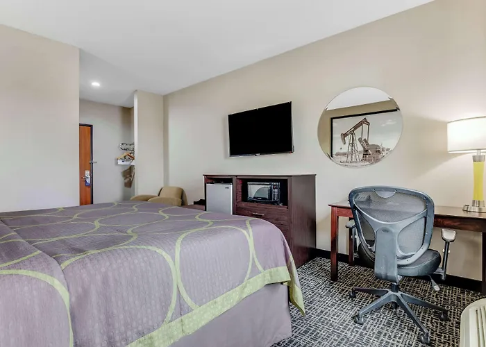 Surestay Plus Hotel By Best Western Owasso Tulsa North