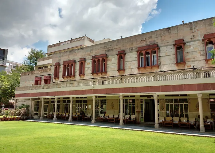 Hotel Arya Niwas Jaipur