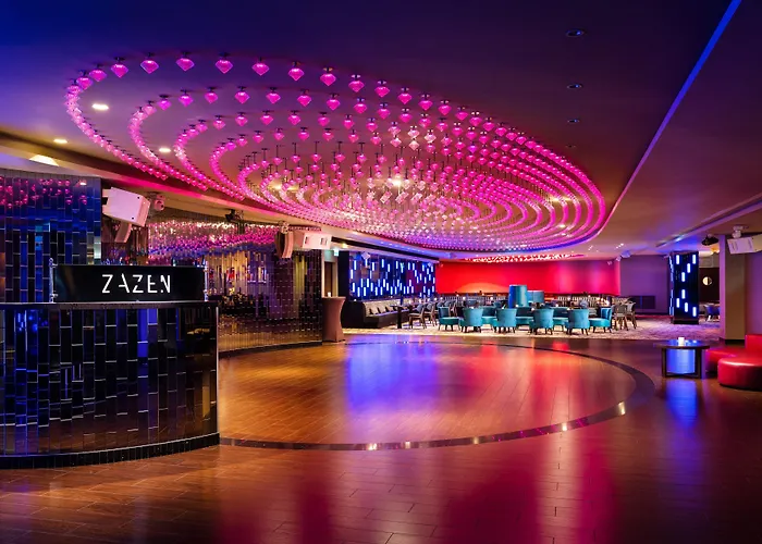 Doubletree By Hilton Hotel & Conference Centre Varsó