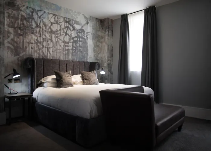Malmaison Reading