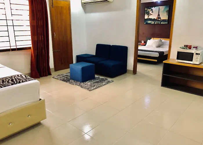 Tropical Daisy Hotel Dhaka