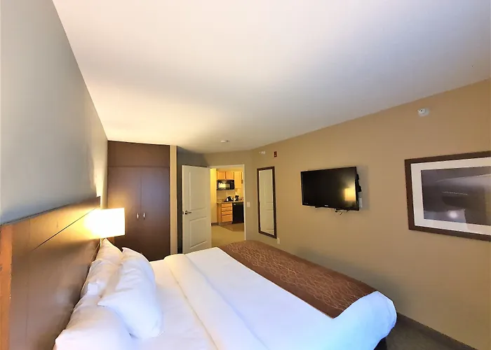 Comfort Inn & Suites - Chisago City