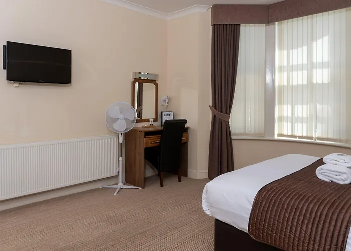 The Lawns Guest House Retford