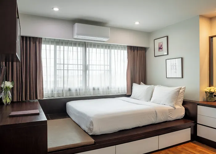 The Grand Napat Aparthotel Chiang Mai