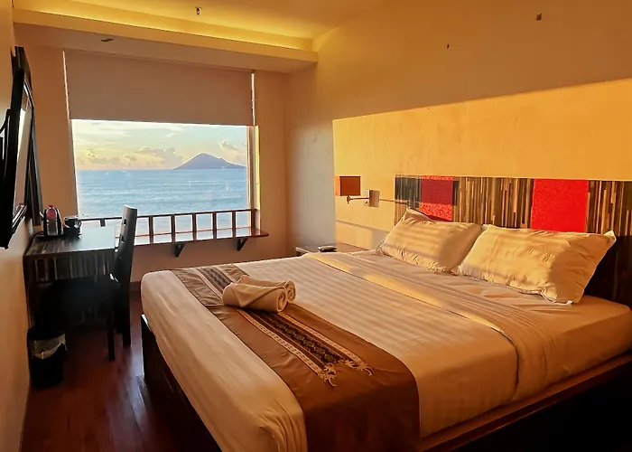 Lion Hotel & Plaza Manado