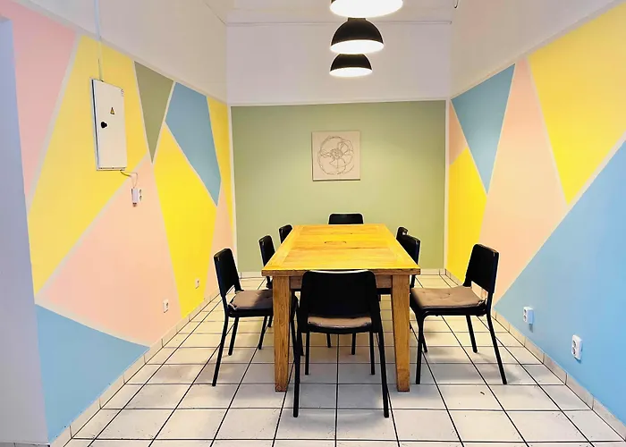 16Eur - Old Town Munkenhof Hostel Tallinn