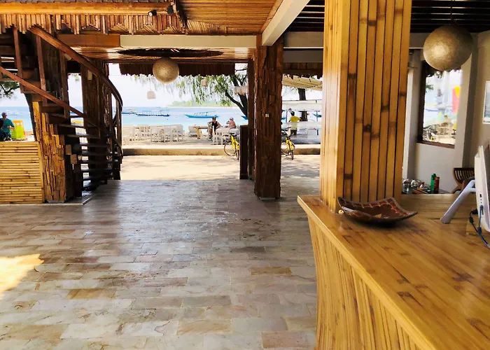 Samba Villas Beachfront View Gili Trawangan