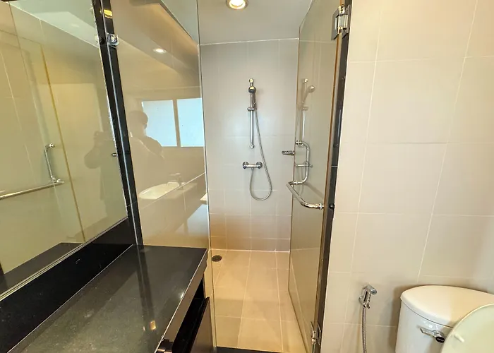 The Narathiwas Hotel & Residence Sathorn กรุงเทพมหานคร