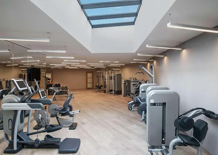 Hotel Doubletree By Hilton Istanbul Gayrettepe