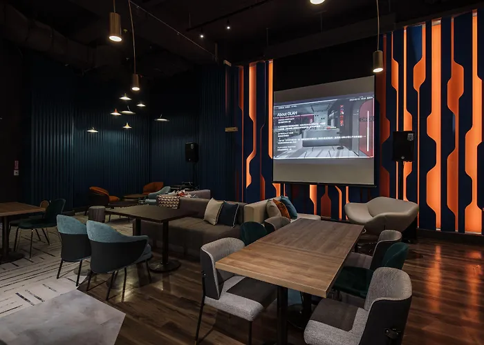 Olah Poshtel - Taichung Station Hotel