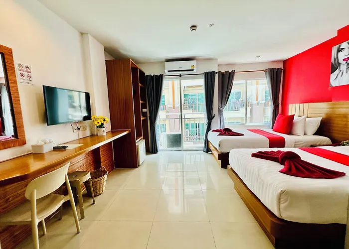 Pj Patong Resortel