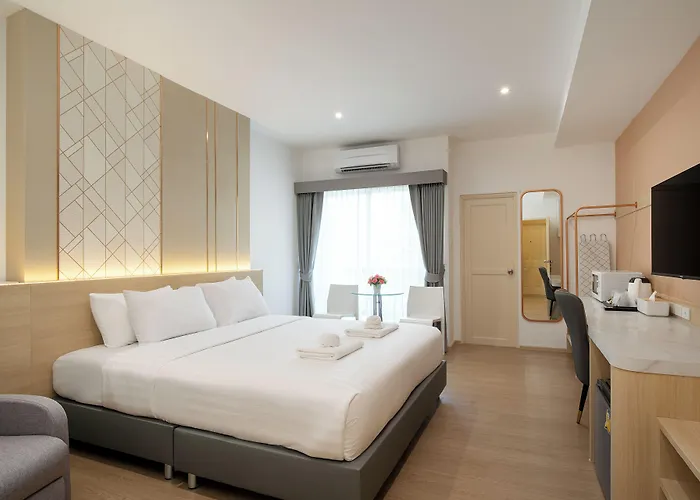 Riski Residence Ngamwongwan Nonthaburi