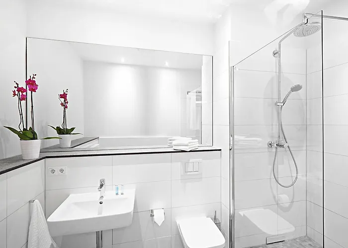 The Red - Living Suites By The Rhine Düsseldorf
