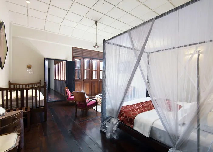 Noordin Mews Hotel George Town