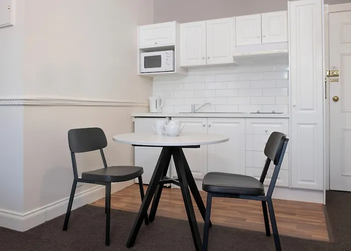 Majestic Tynte Street Apartments Adelaide