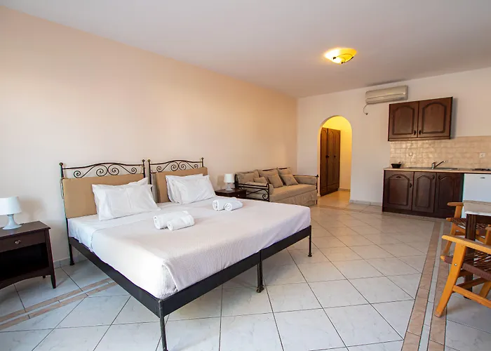 Joy Beach Ηotel Perivolos 