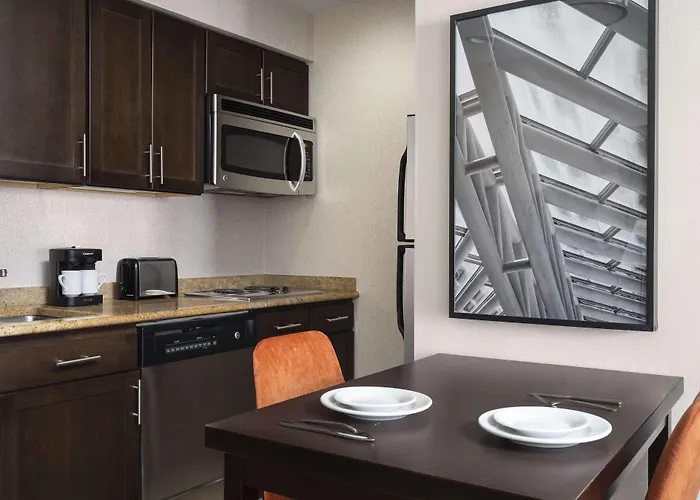 Homewood Suites By Hilton Carle Place - Garden City, Ny