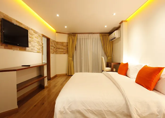 Casa Jip Guesthouse Patong