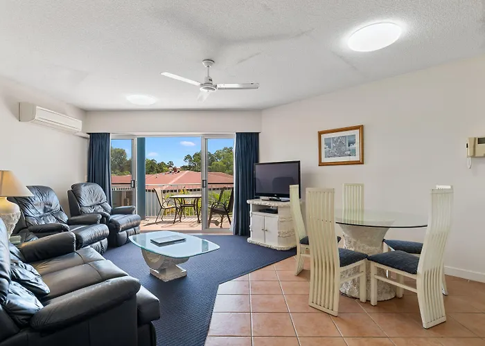 White Crest Apartments Hervey Bay