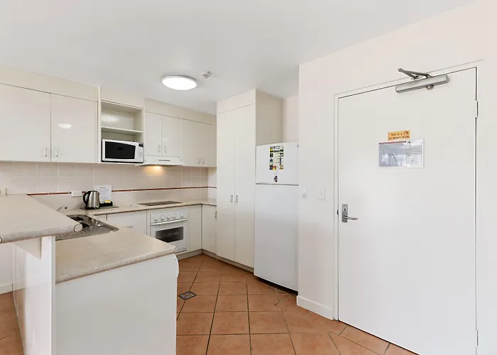 White Crest Apartments Hervey Bay