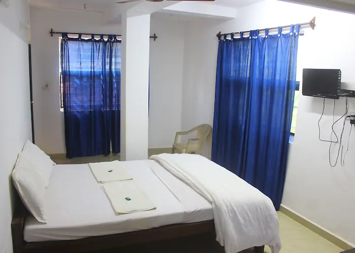 Poonam Village Resort Anjuna