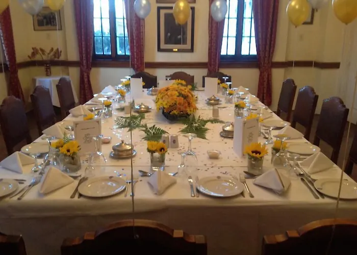 Bulawayo Club Hotel