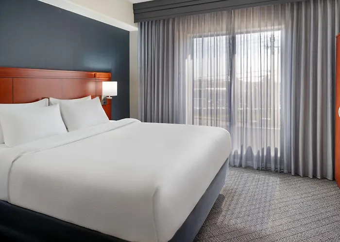 Courtyard By Marriott Atlanta Conyers Hotel