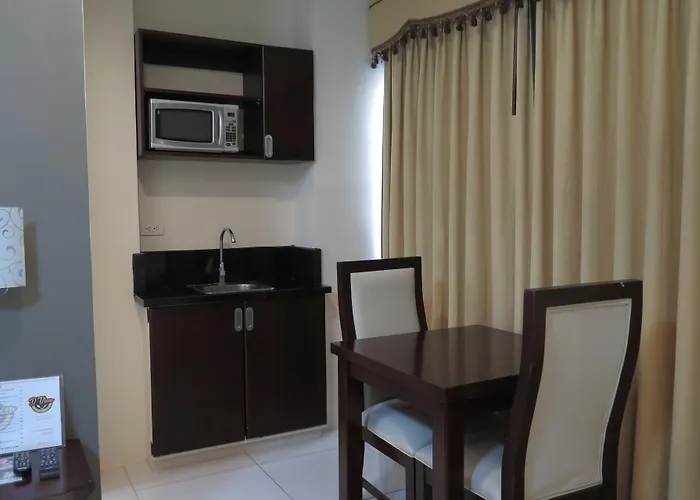 Devera Hotel Angeles