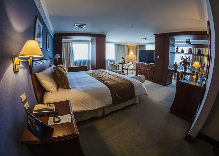 Hotel Emperador Ambato