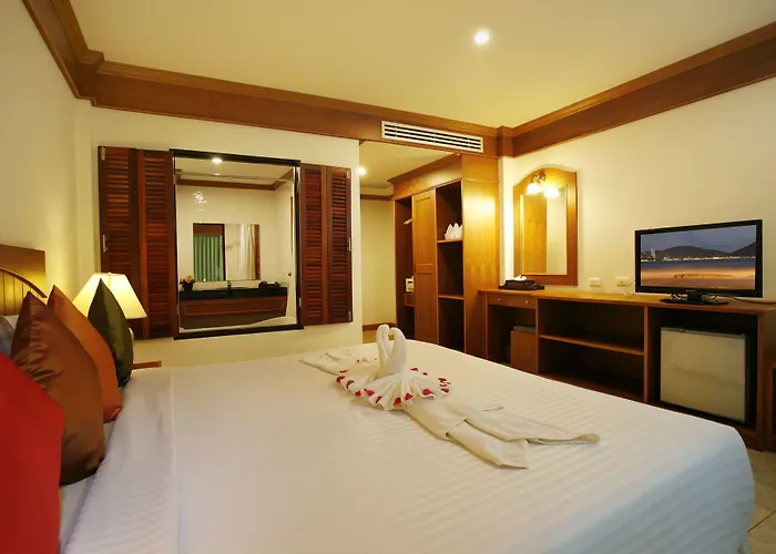 Jiraporn Hill Resort Patong