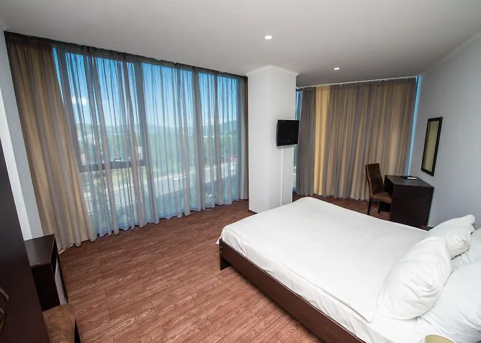 Hotel Shine Palace Tiflis