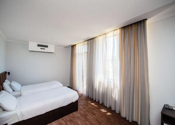 Hotel Shine Palace Tiflis