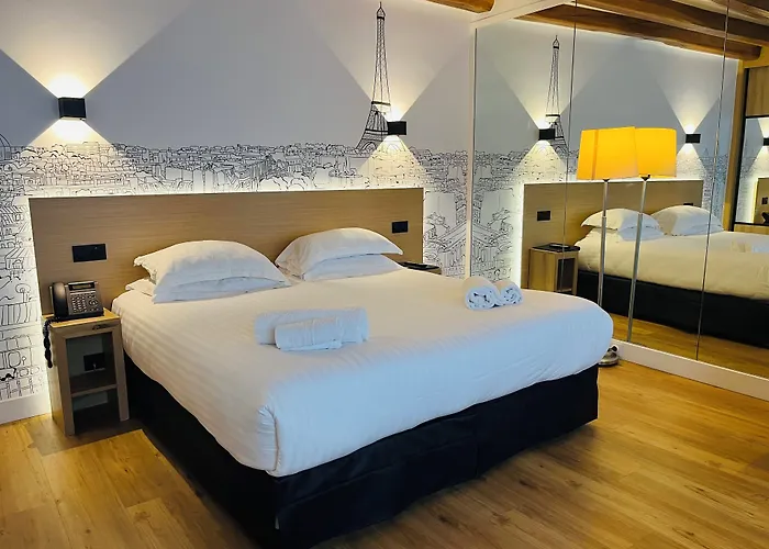 Lion D'Or Paris Suites