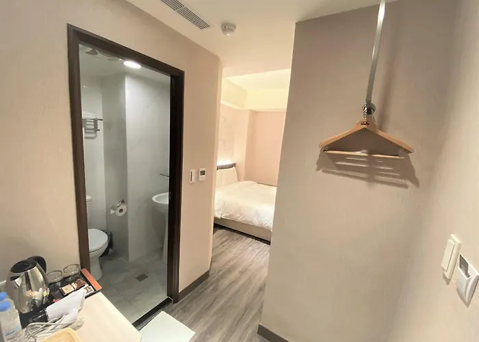 Chair Man Hotel Taipei