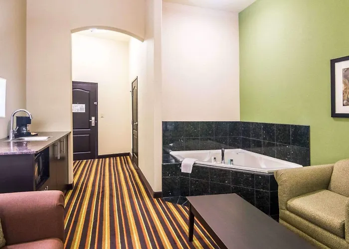Spark By Hilton Amarillo Western Plaza