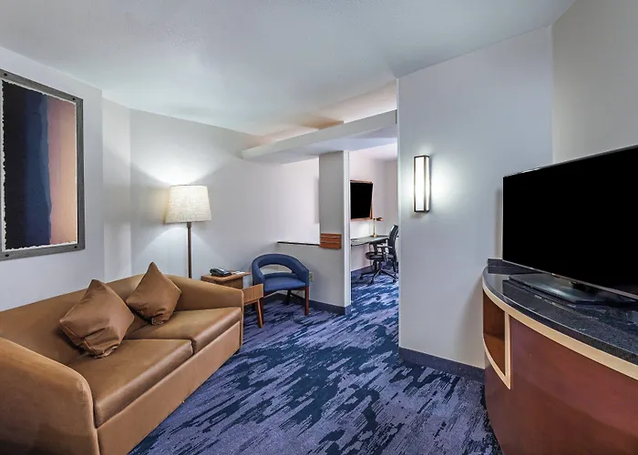 Fairfield Inn & Suites Tulsa Downtown Arts District
