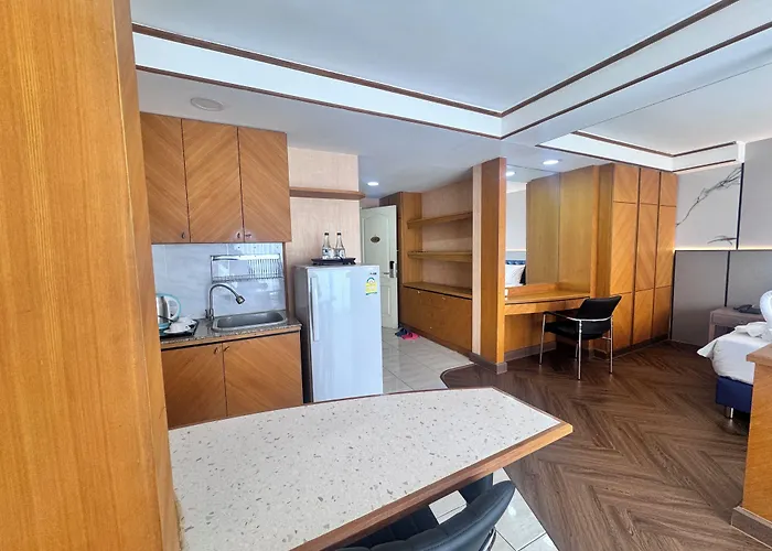 Roseate Ratchada Aparthotel Bangkok