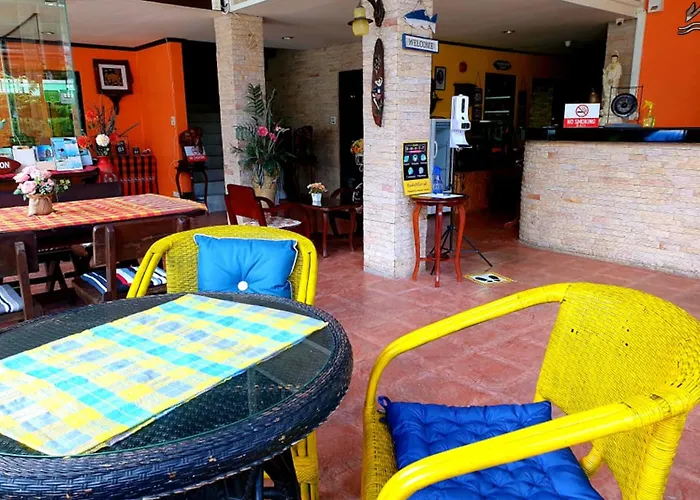 Andaman House Sha Plus Patong