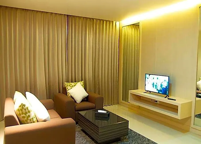 Aspira Petchkasem Hotel กรุงเทพมหานคร