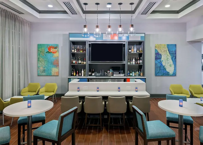 Hampton Inn & Suites Orlando Airport At Gateway Village